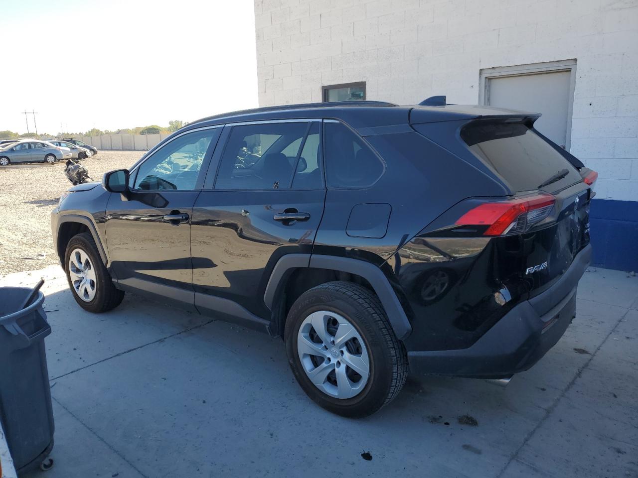 2021 Toyota RAV 4 - Image 2