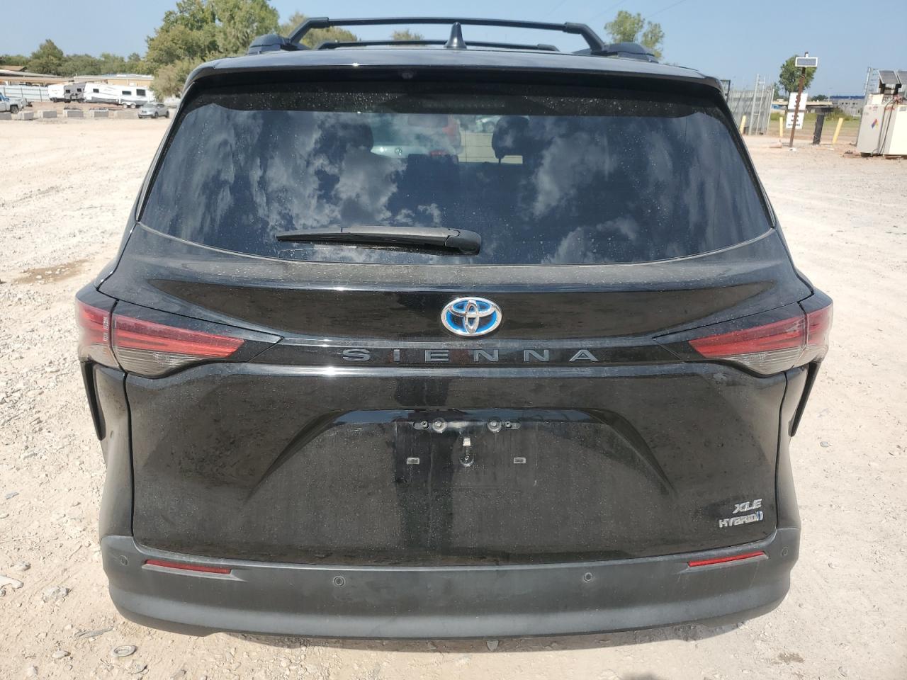 2021 Toyota Sienna Xle VIN: 5TDYRKEC5MS015250 Lot: 75937204