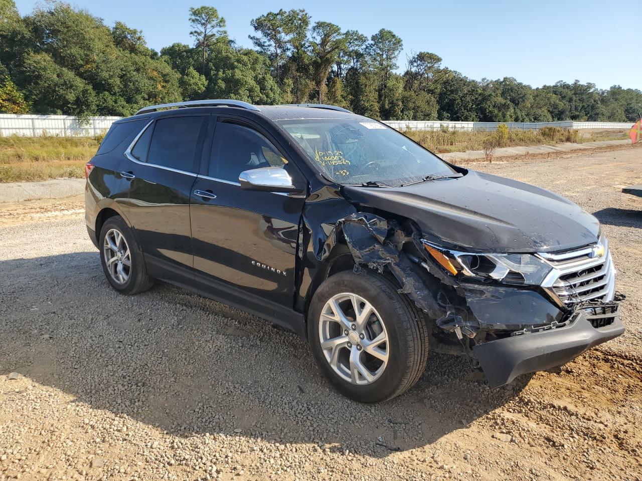 2020 Chevrolet Equinox - Image 4