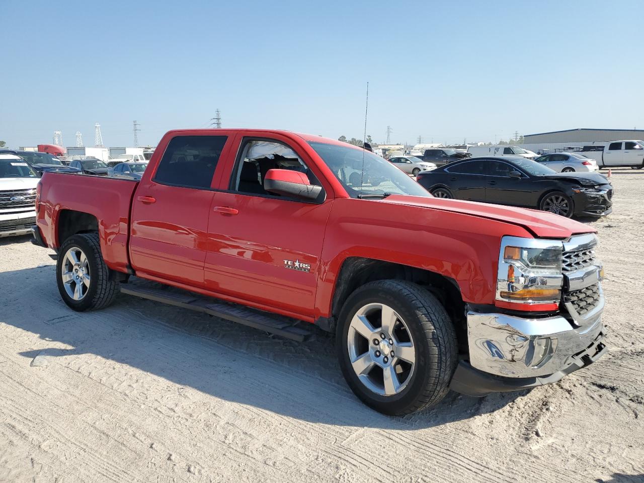 2017 Chevrolet Silverado - Image 4