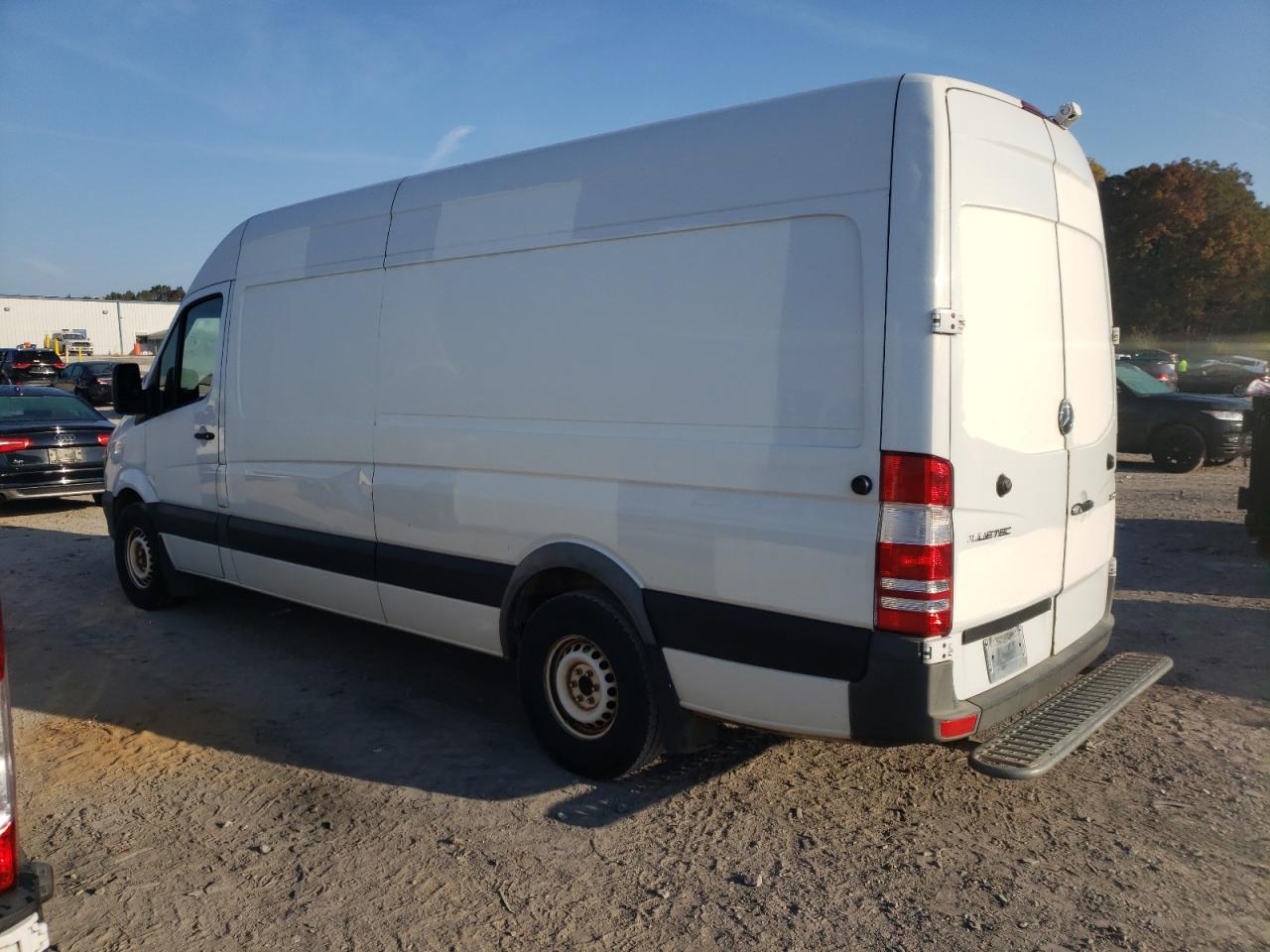 VIN WD3PE8DB9FP125468 2015 MERCEDES-BENZ SPRINTER no.2