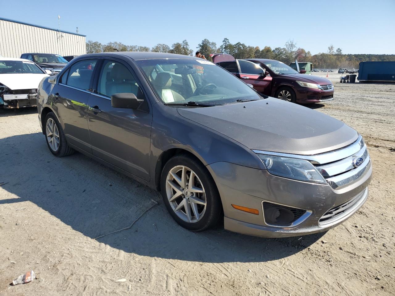 2010 Ford Fusion - Image 4