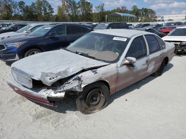 1995 Chevrolet Caprice Classic for Sale in Spartanburg, SC - Front End