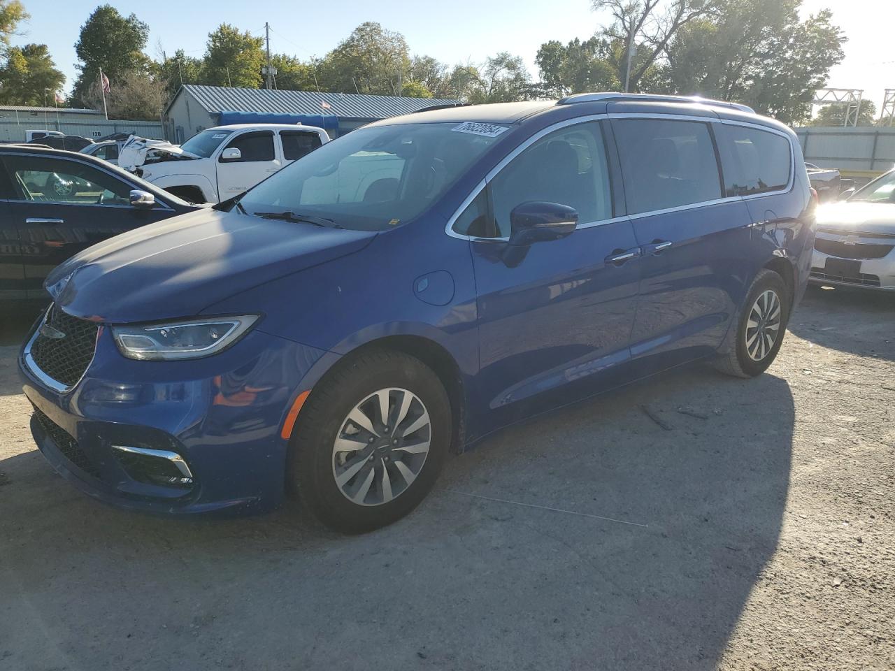 2021 Chrysler Pacifica - Image 1