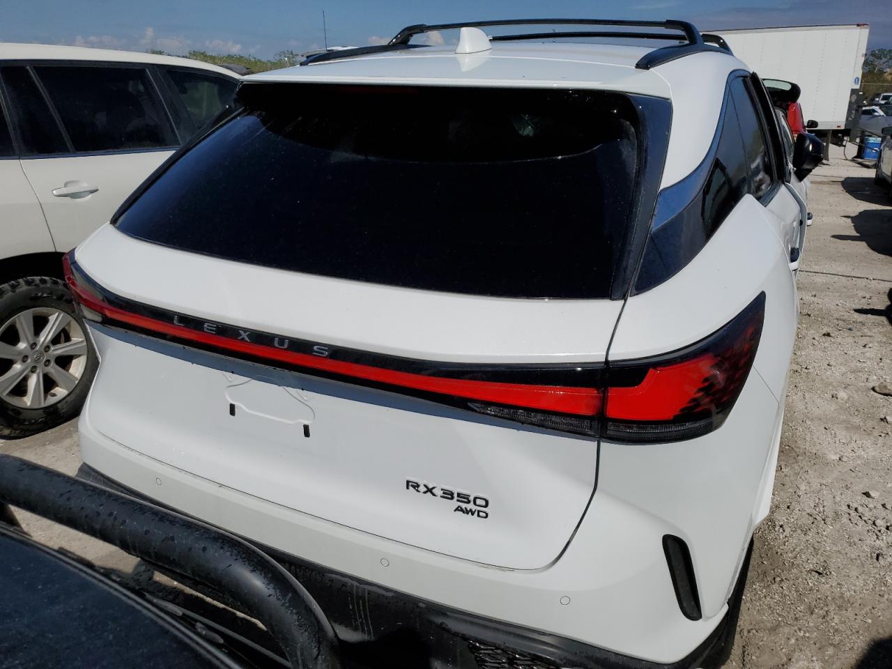 2024 Lexus RX - Image 6
