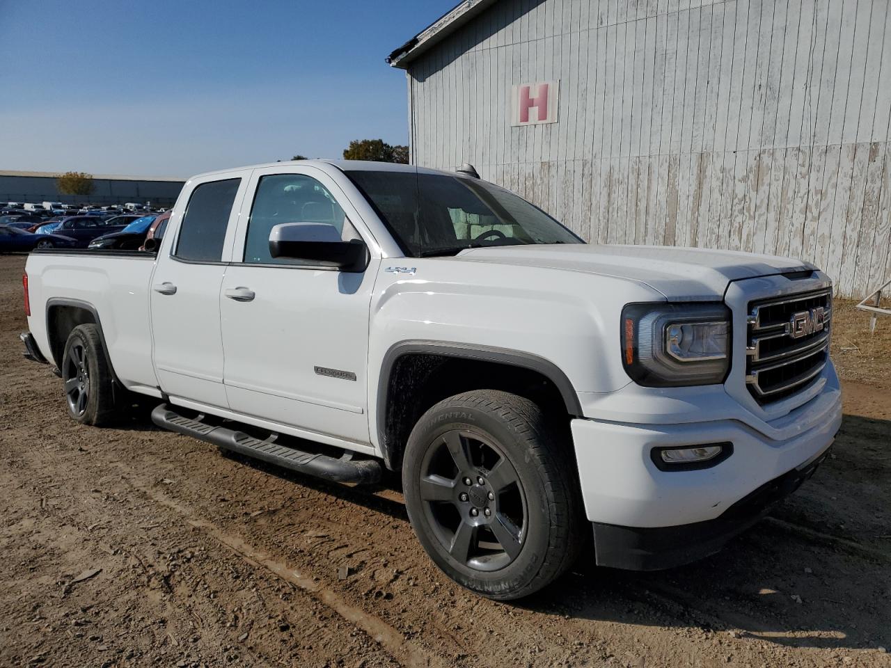 2019 GMC Sierra - Image 4