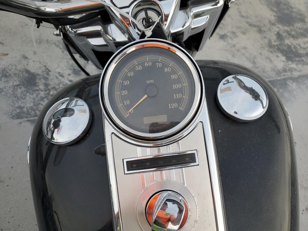 2008 Harley-Davidson Flhrc VIN: 1HD1FR4348Y635147 Lot: 76557004