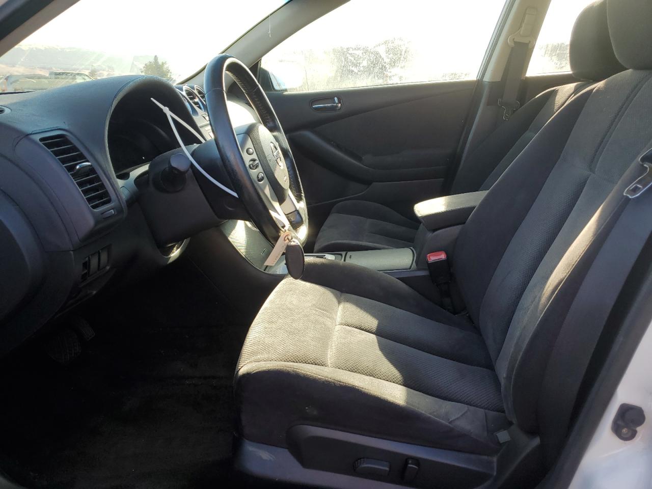 2009 Nissan Altima - Image 7