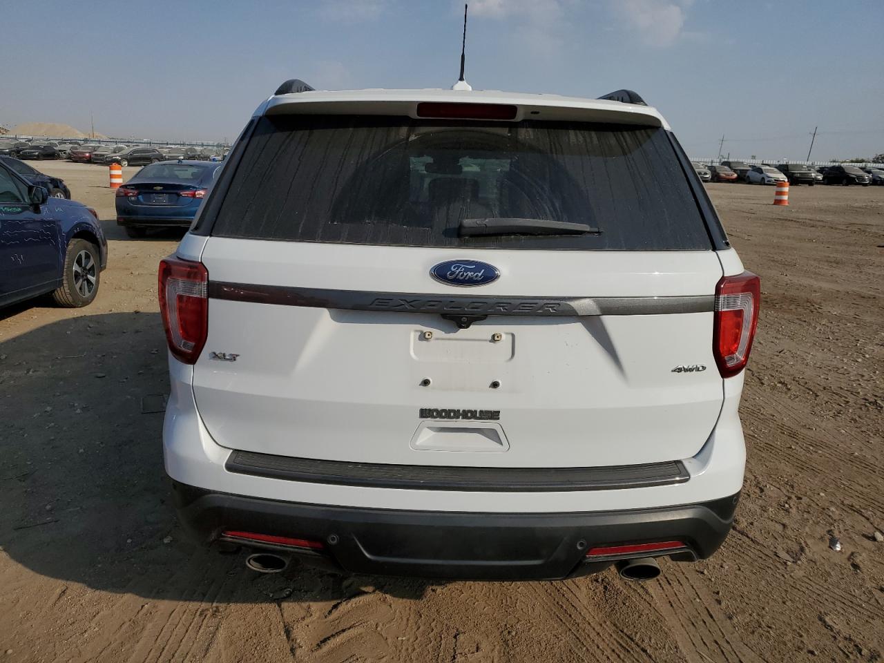 1FM5K8D88KGA40654 2019 Ford Explorer Xlt