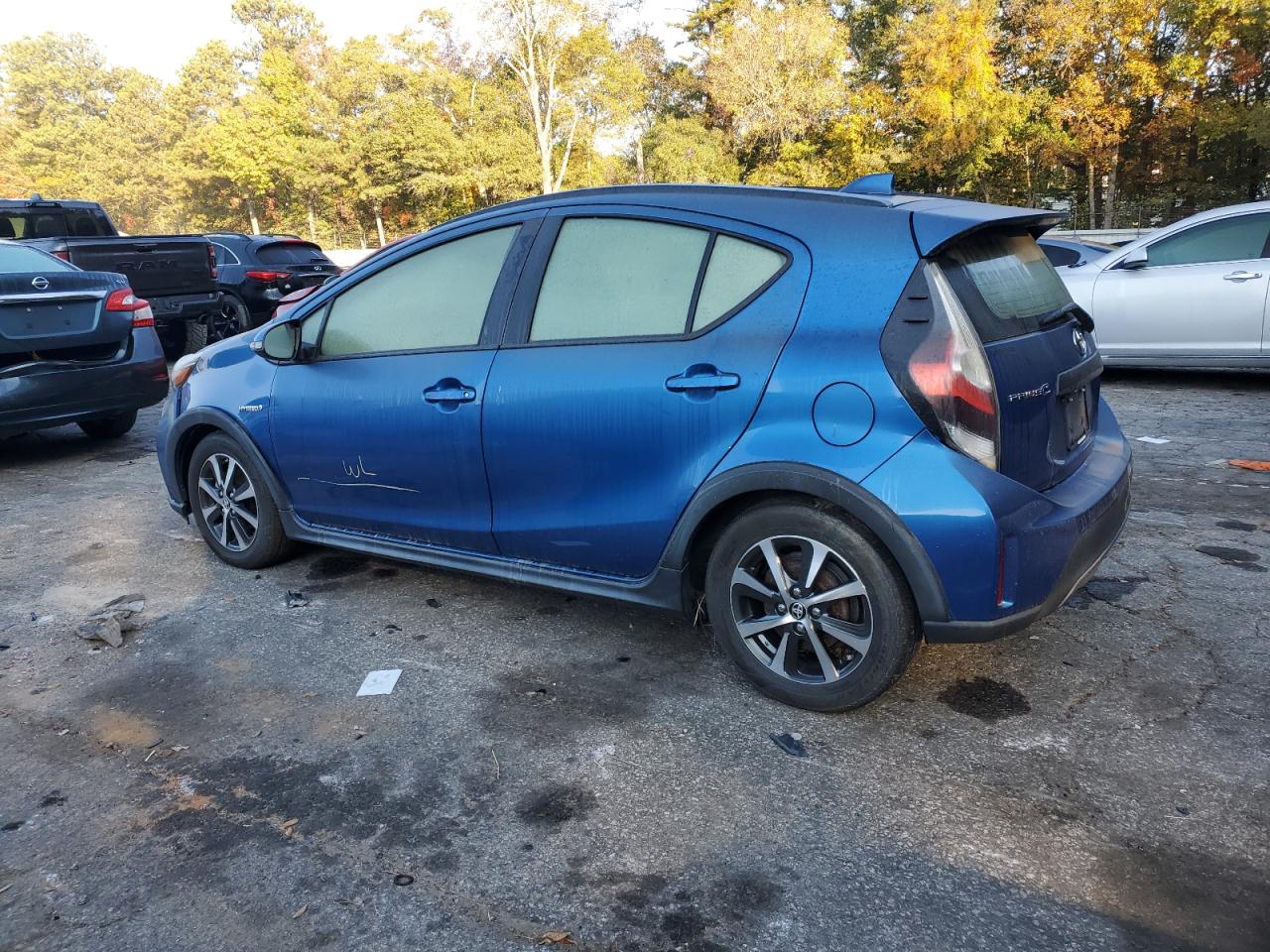 VIN JTDKDTB32J1600732 2018 TOYOTA PRIUS no.2