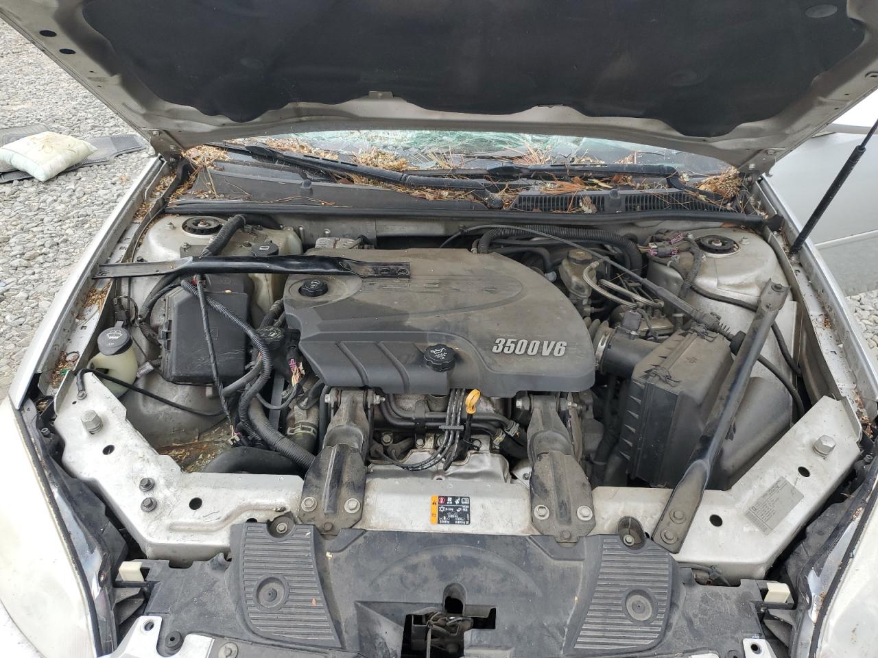 2011 Chevrolet Impala - Image 11