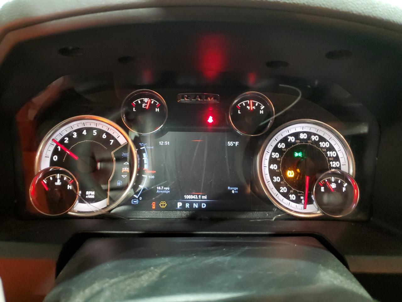 2018 RAM 1500 - Image 9