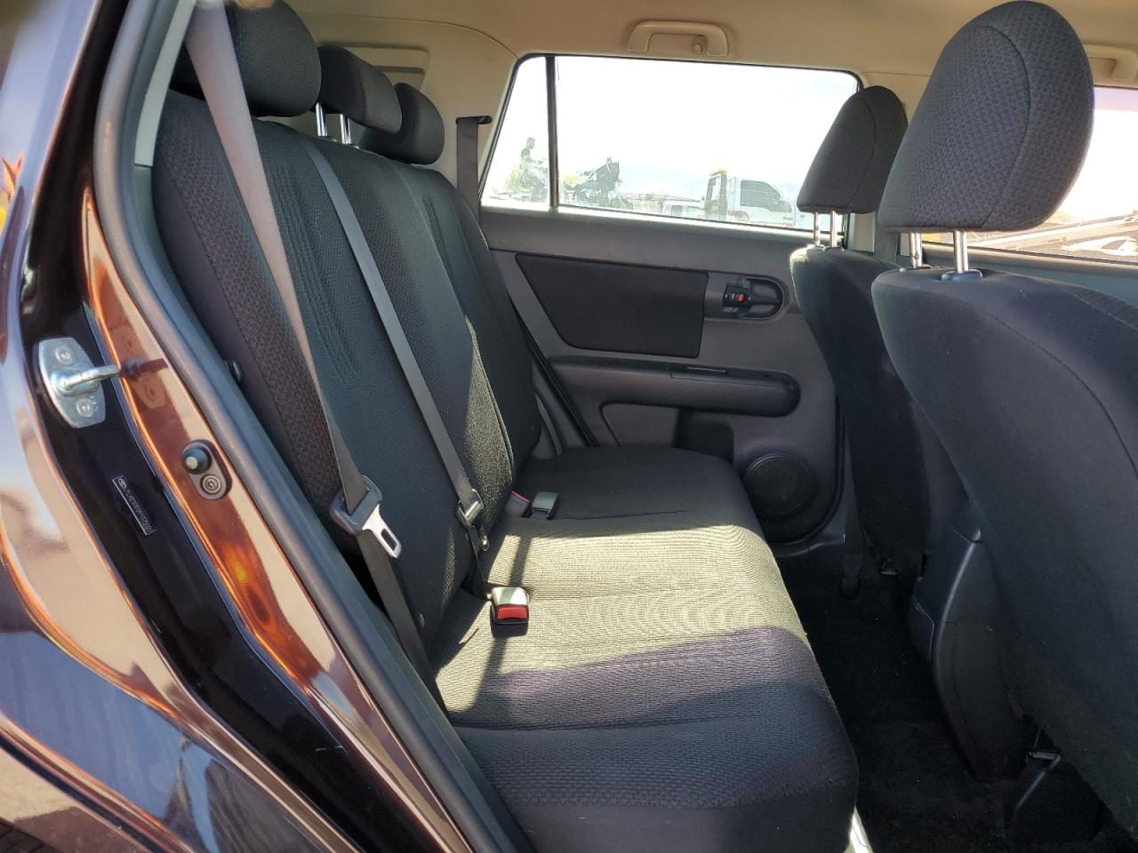 2009 Scion xB - Image 11