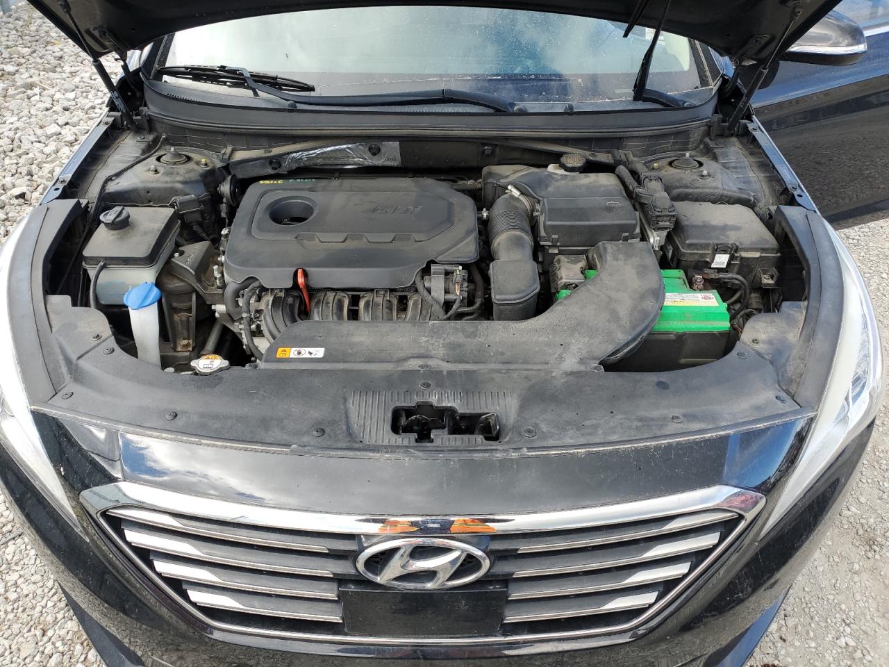 2015 Hyundai Sonata - Image 11