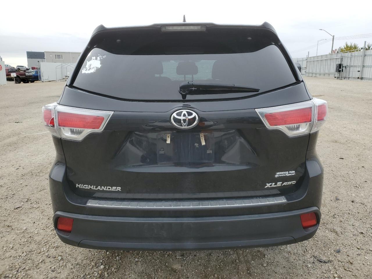 2015 Toyota Highlander Xle VIN: 5TDJKRFH8FS079715 Lot: 71851824