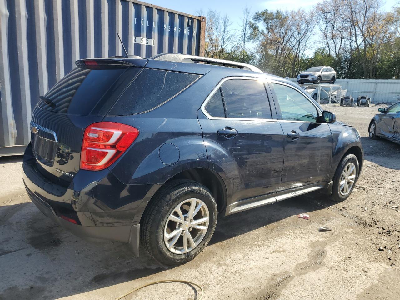 2016 Chevrolet Equinox - Image 3
