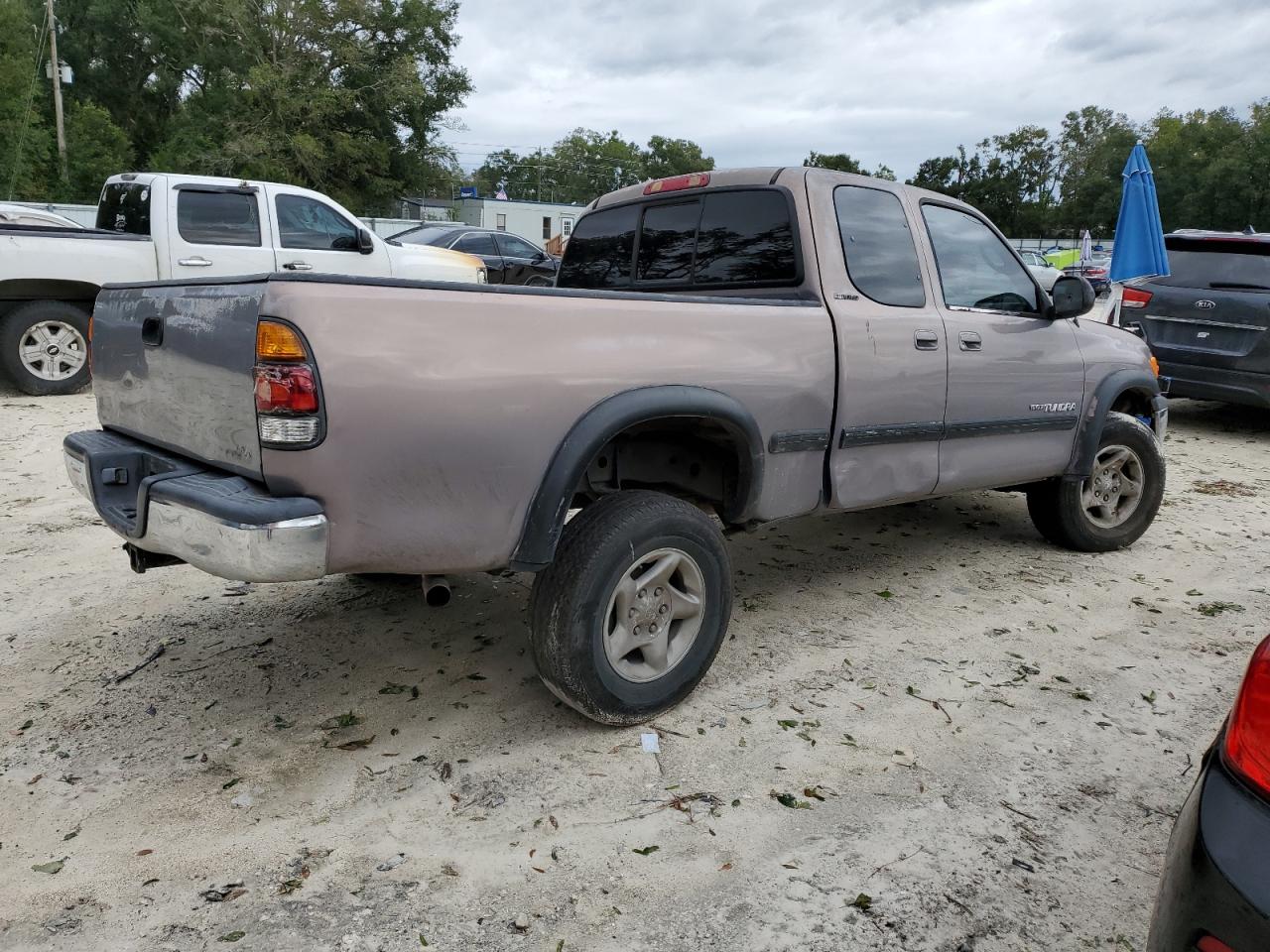 2002 Toyota Tundra - Image 3