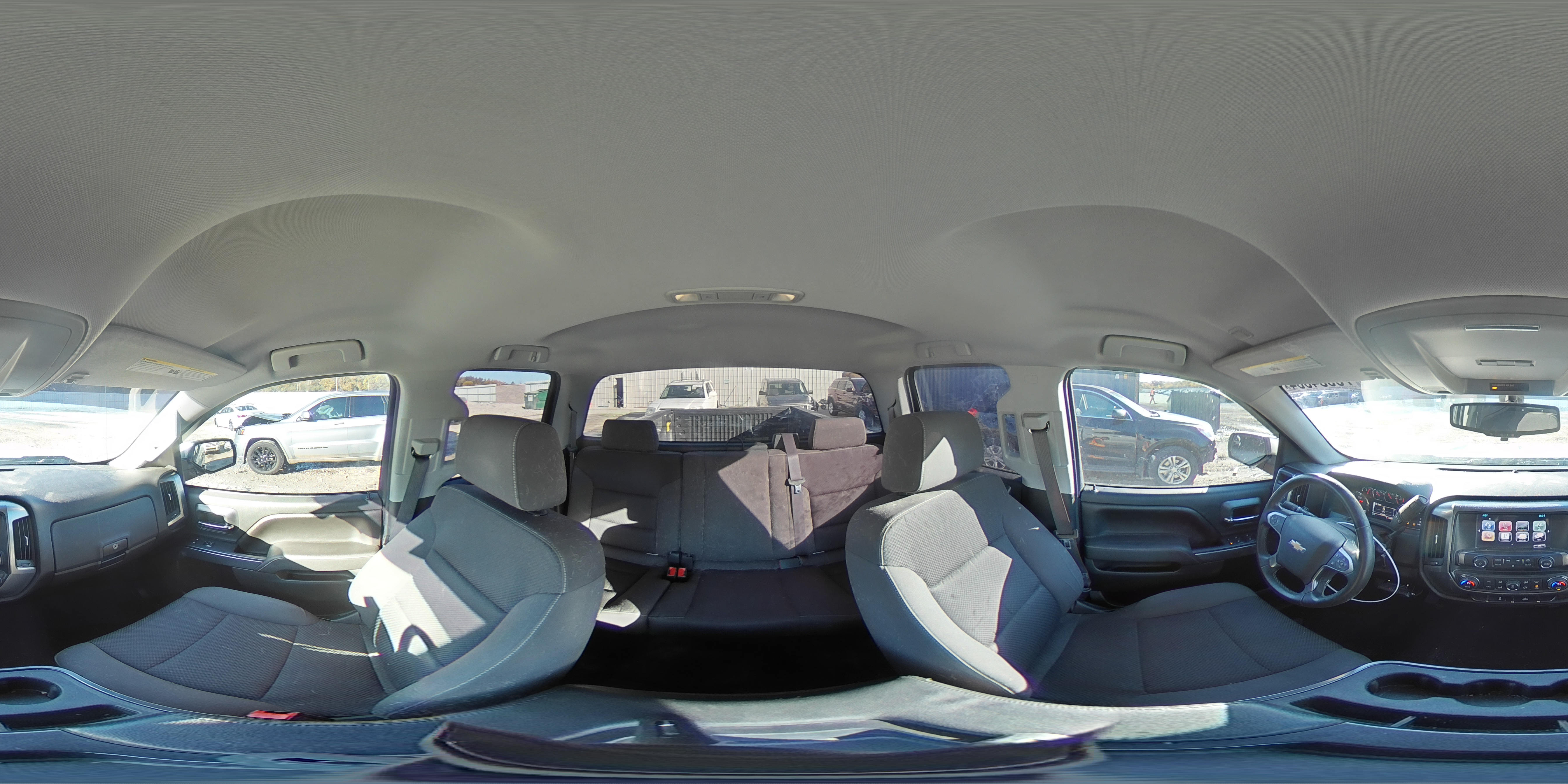 2016 Chevrolet Silverado - Image 14