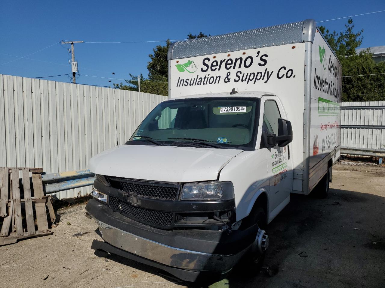 2019 Chevrolet Express G3500 for Sale in Elgin, IL - Front End