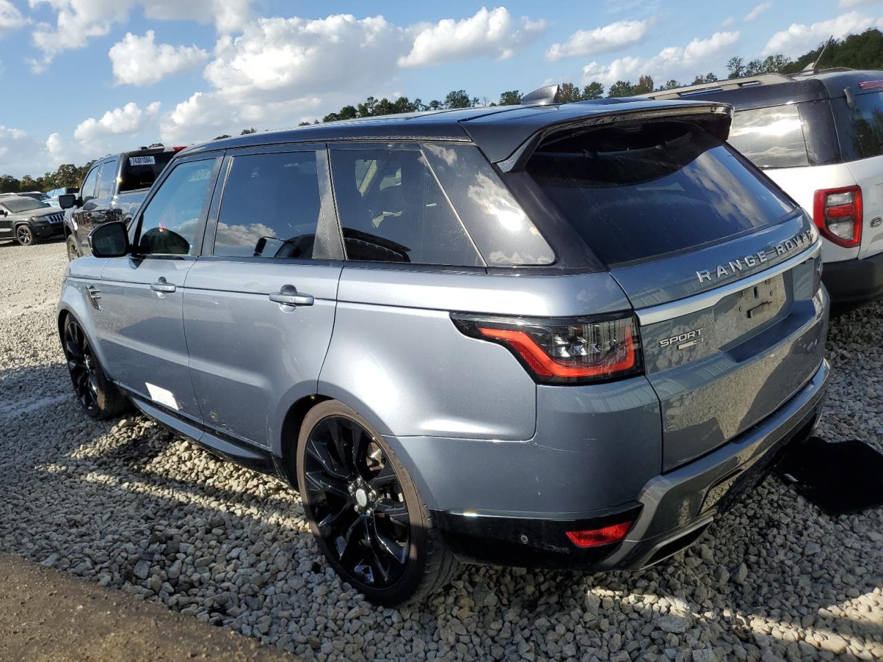 2019 Land Rover Range Rover - Image 2