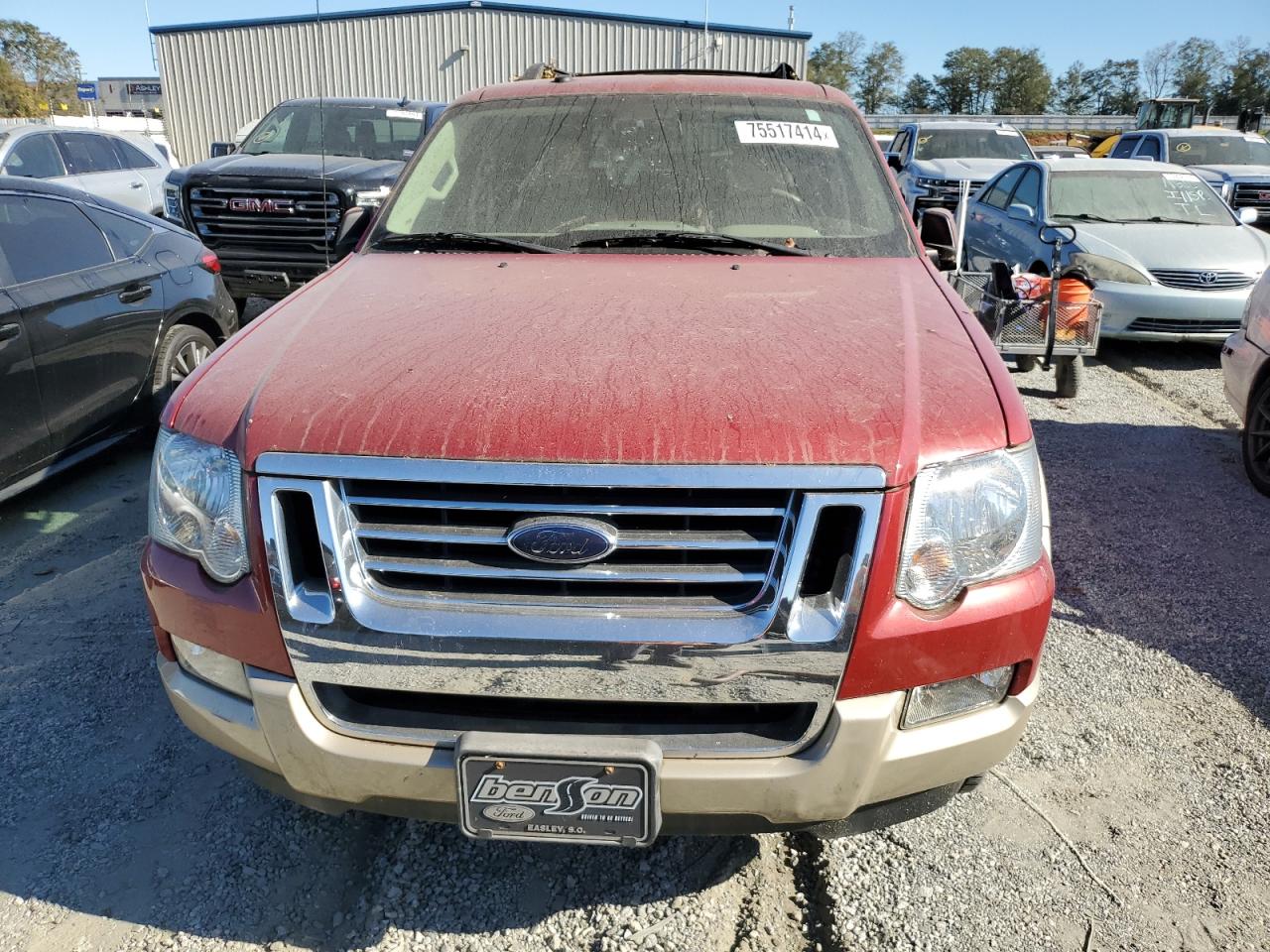 2010 Ford Explorer - Image 5