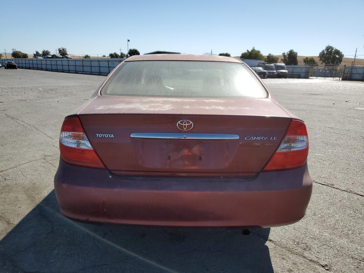 2003 Toyota Camry Le VIN: 4T1BE32K23U130588 Lot: 76412114