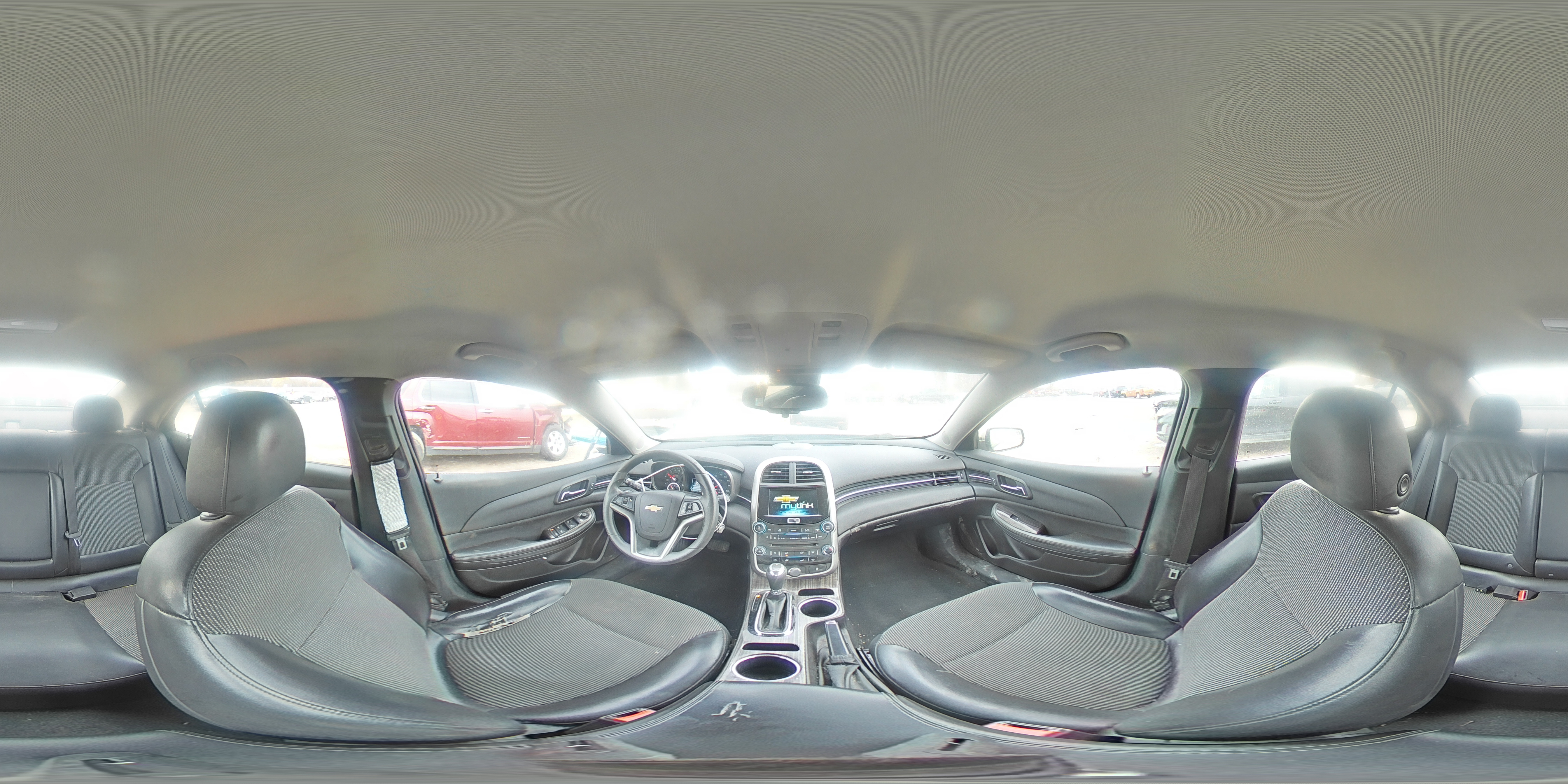 2016 Chevrolet Malibu - Image 13
