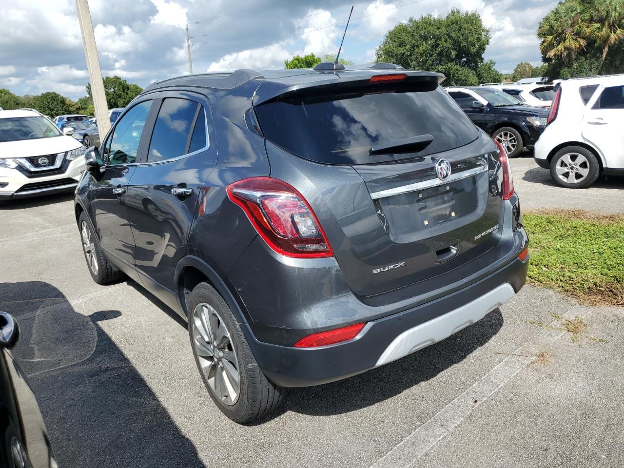 KL4CJESB0HB057802 2017 BUICK ENCORE - Image 2