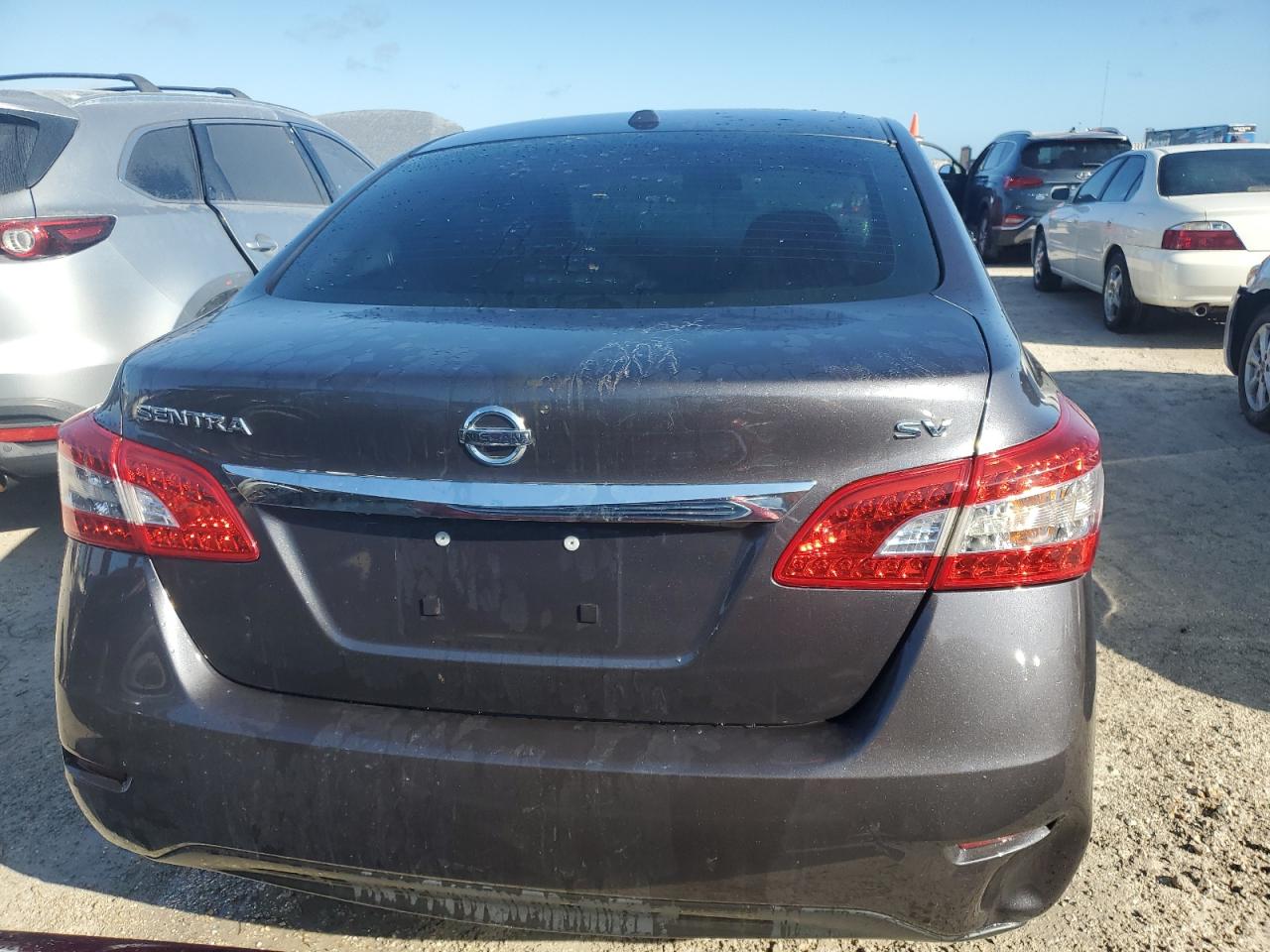 2015 Nissan Sentra - Image 6