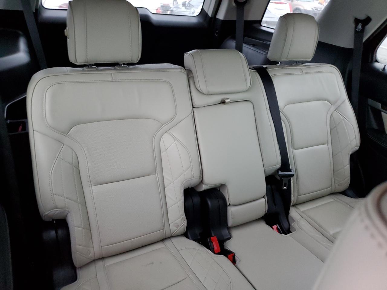 2016 Ford Explorer Platinum VIN: 1FM5K8HT1GGB78123 Lot: 74285264