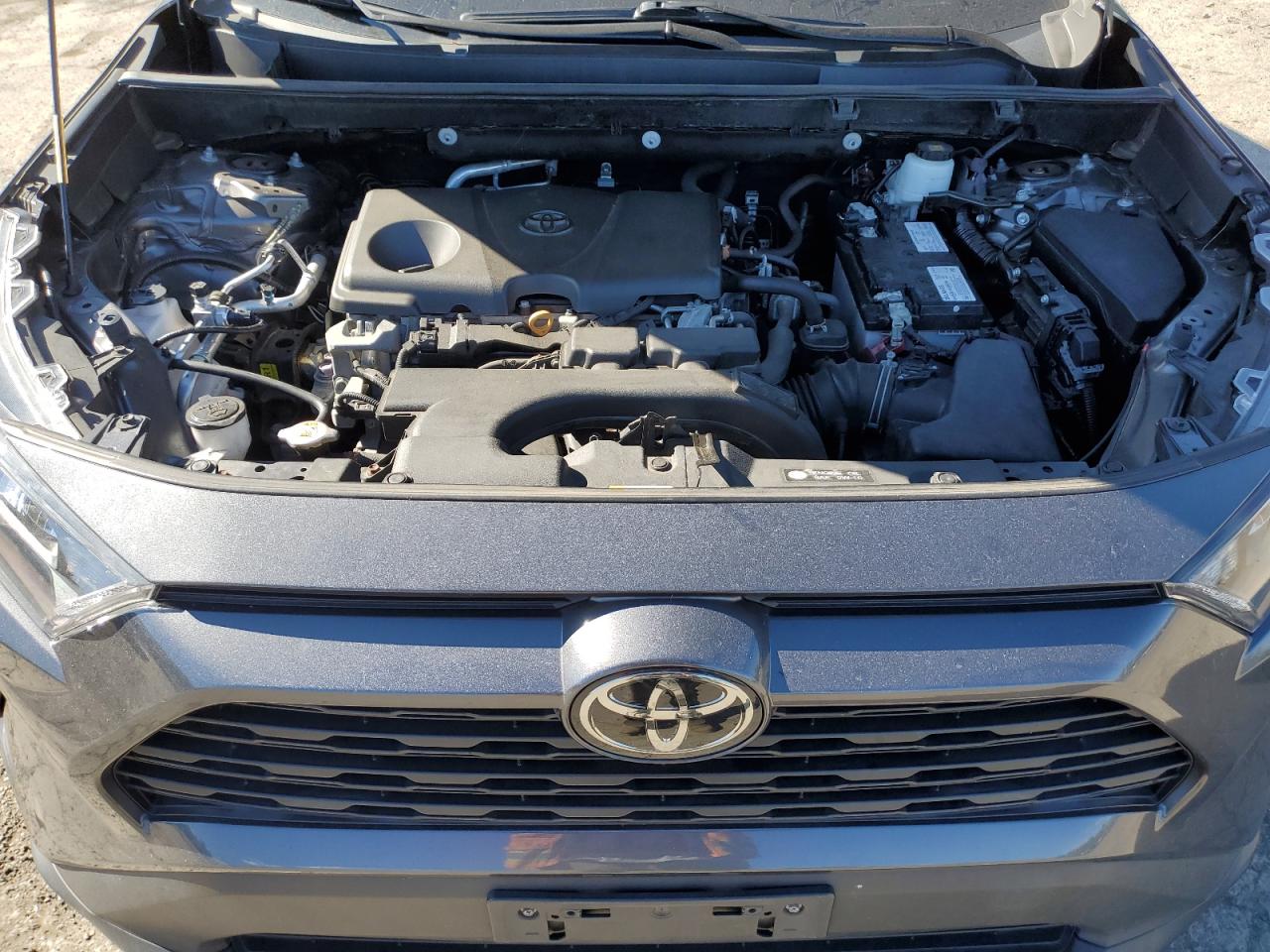 2019 Toyota RAV 4 - Image 13