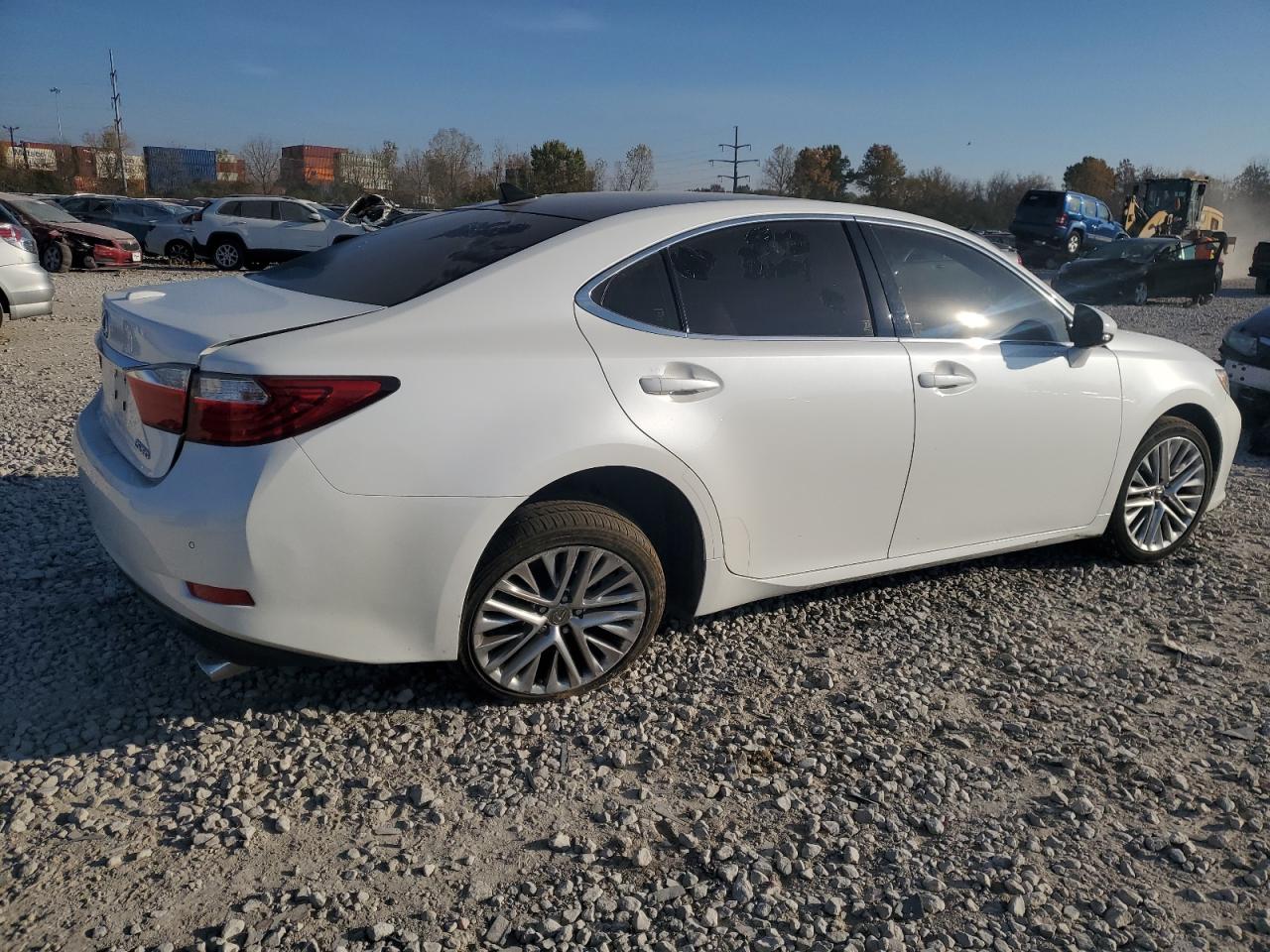 VIN JTHBK1GG2D2042058 2013 LEXUS ES350 no.3