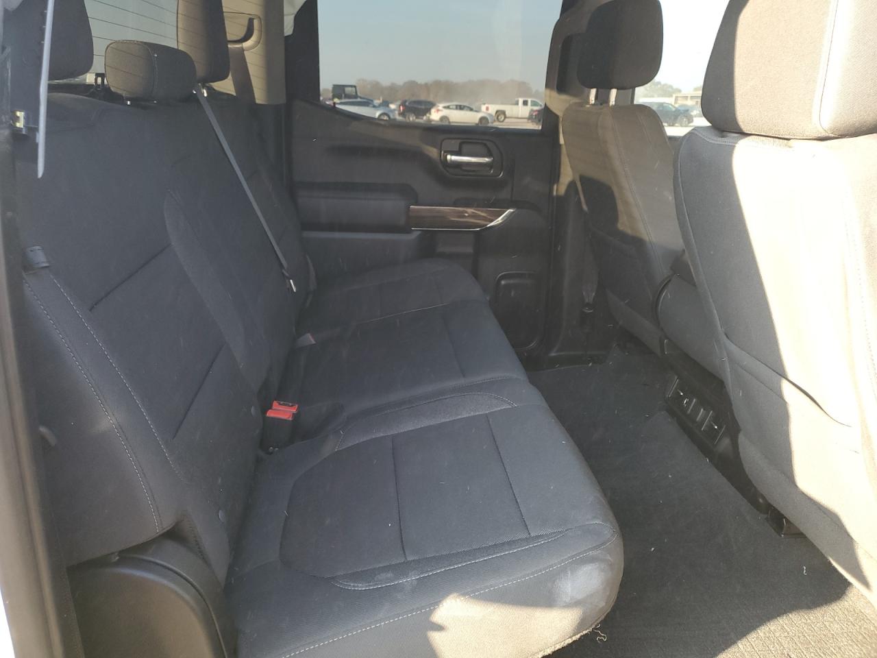 2020 Chevrolet Silverado - Image 10