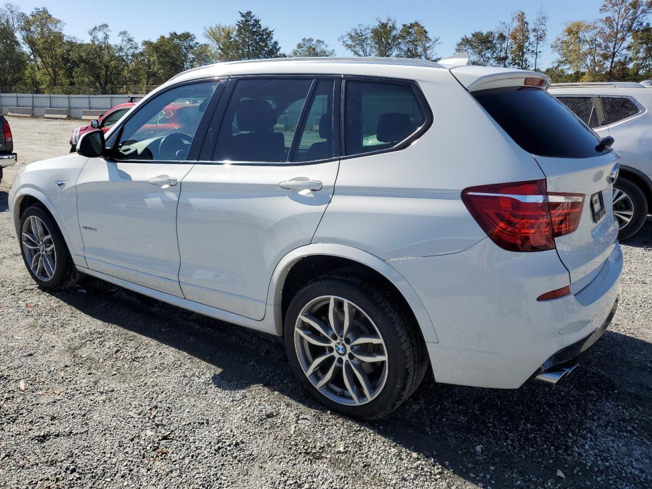 VIN 5UXWX9C39H0T18905 2017 BMW X3 no.2