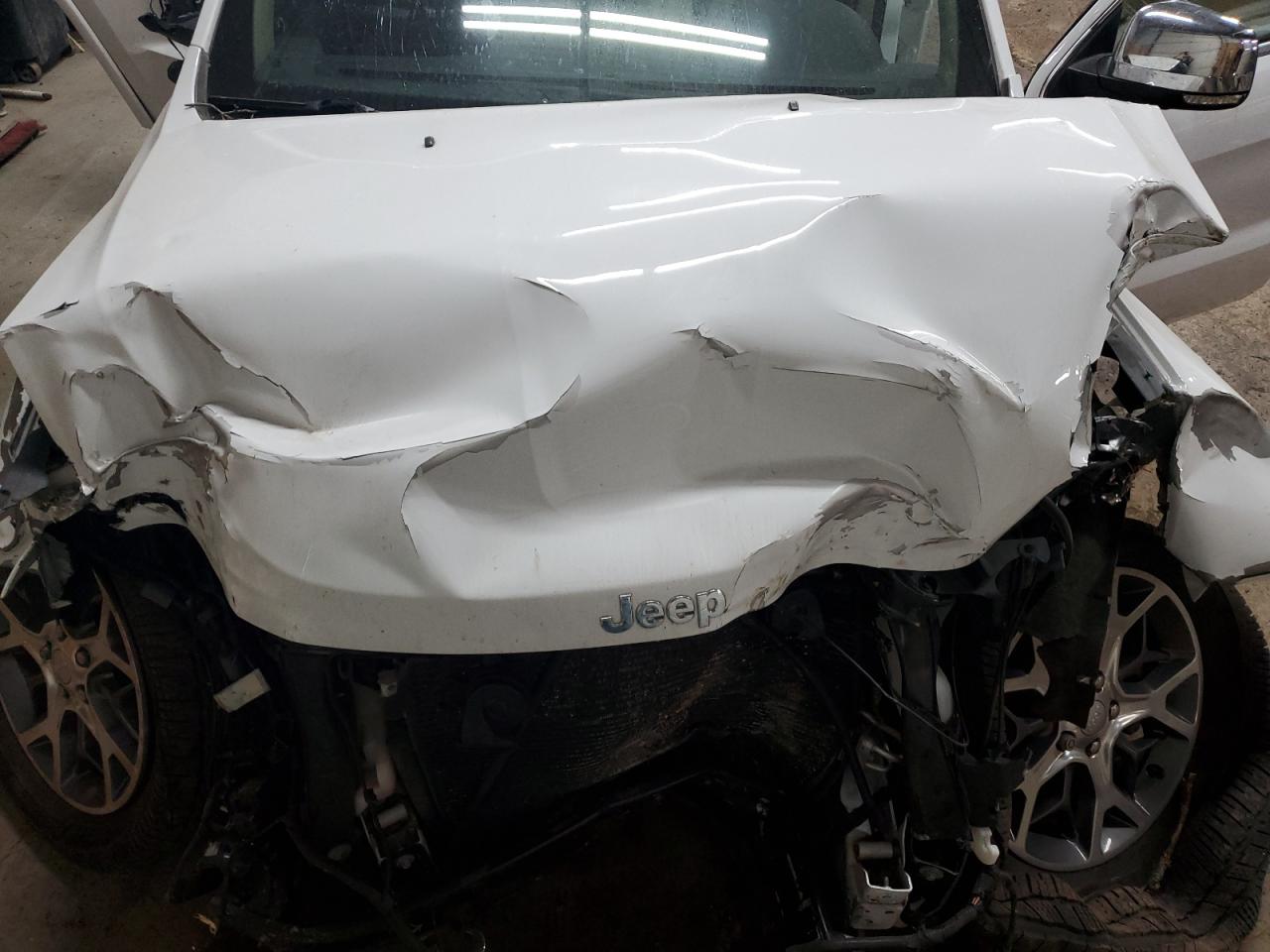 2021 Jeep Grand Cherokee - Image 12