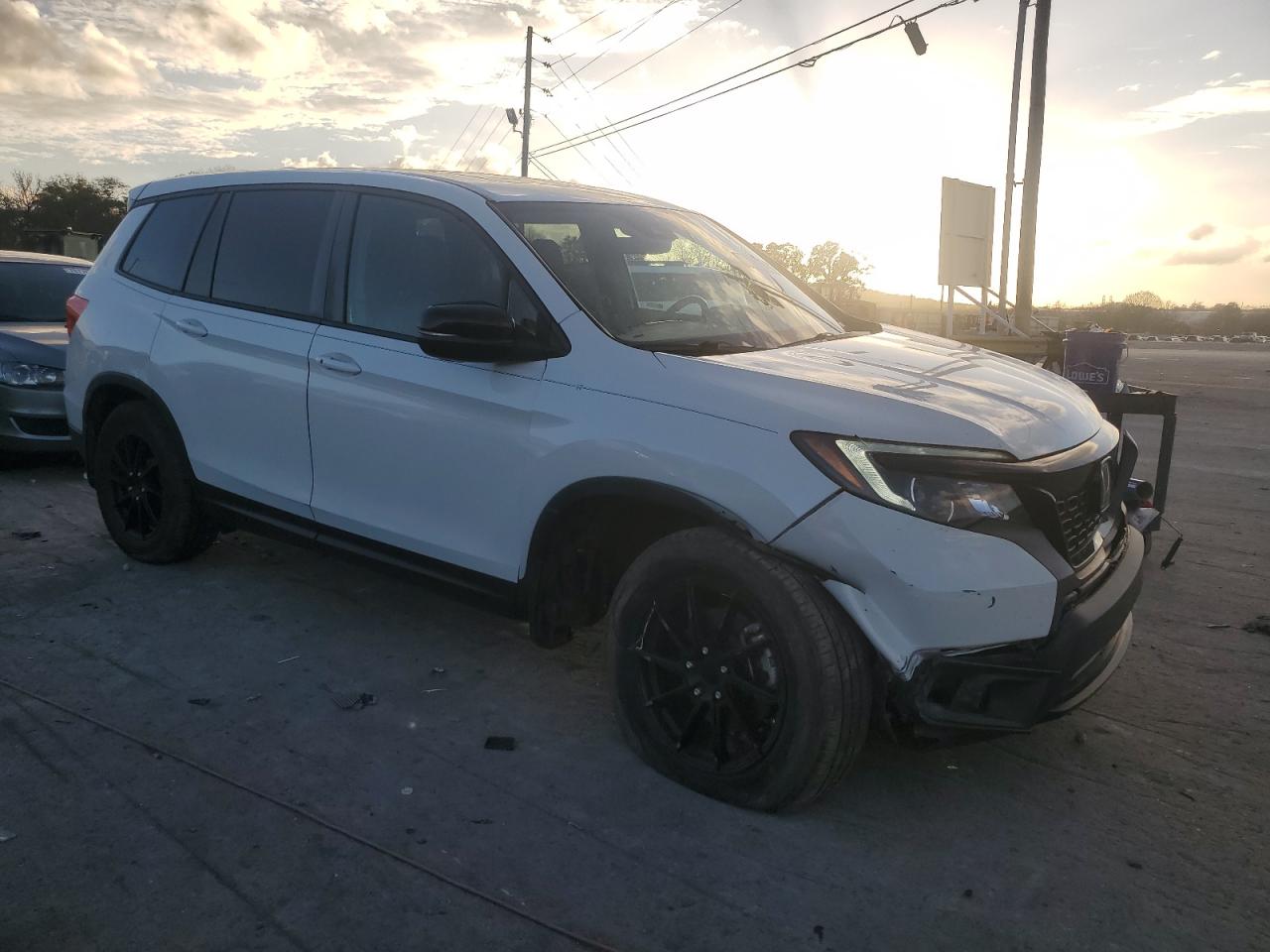 2021 Honda Passport - Image 4