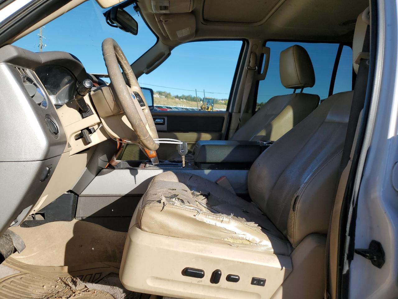 2010 Ford Expedition - Image 7