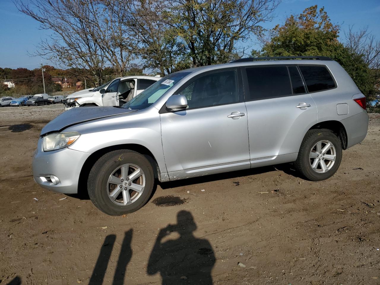 2010 Toyota Highlander - Image 1