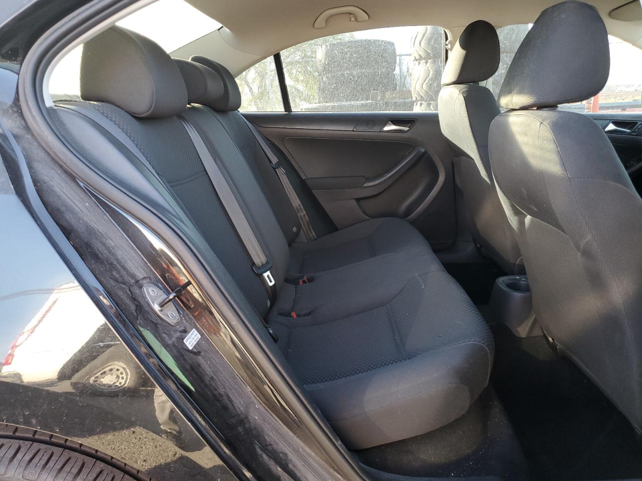 2011 Volkswagen Jetta Base VIN: 3VW2K7AJ9BM011269 Lot: 74818694