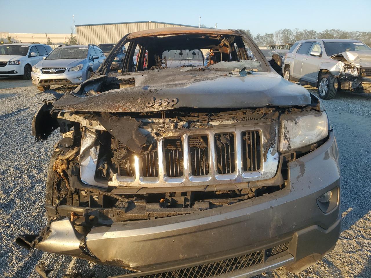 2012 Jeep Grand Cherokee - Image 5