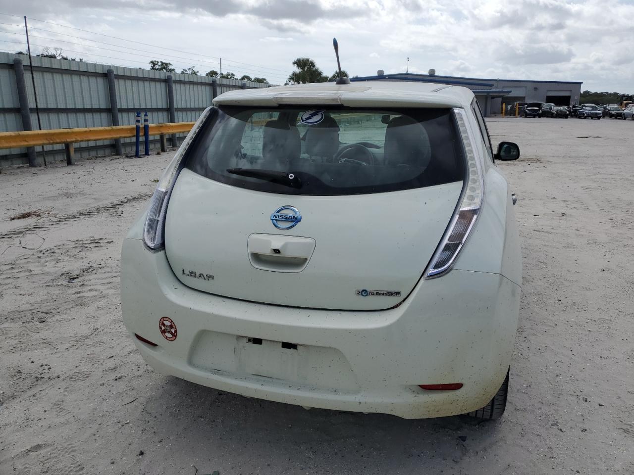 JN1AZ0CP4CT015187 2012 Nissan Leaf Sv