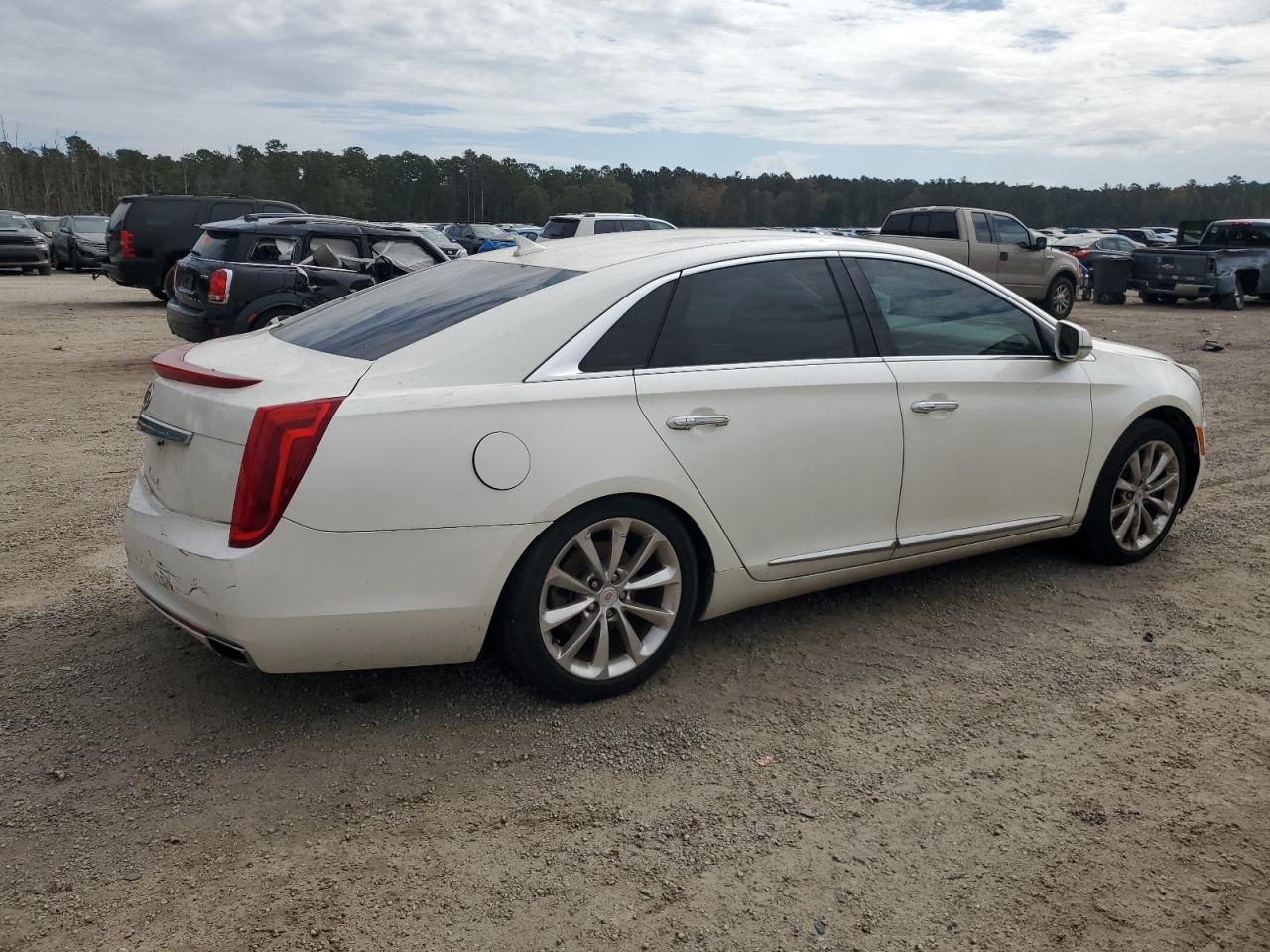 2014 Cadillac XTS - Image 3