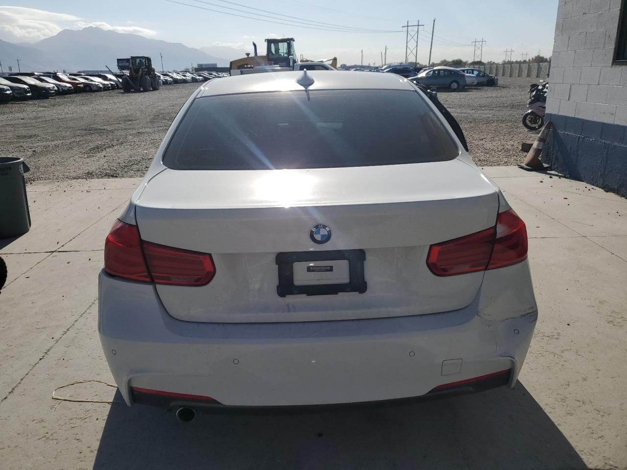 2017 BMW 328 D VIN: WBA8E5C34HK389195 Lot: 78286064