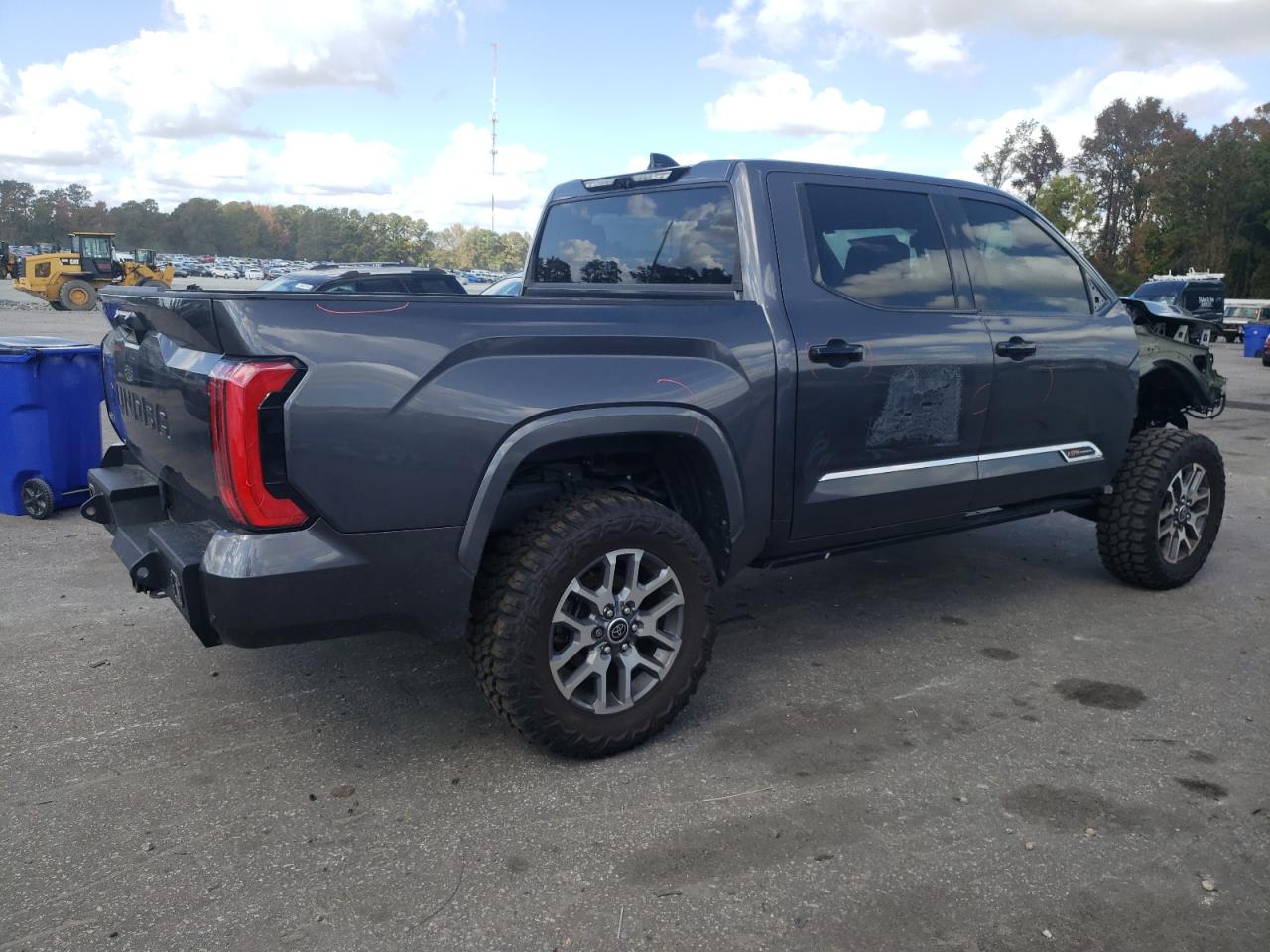 2023 Toyota Tundra - Image 3