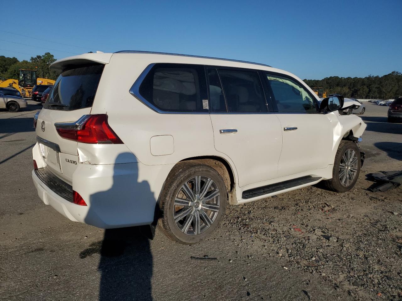 2017 Lexus LX - Image 3