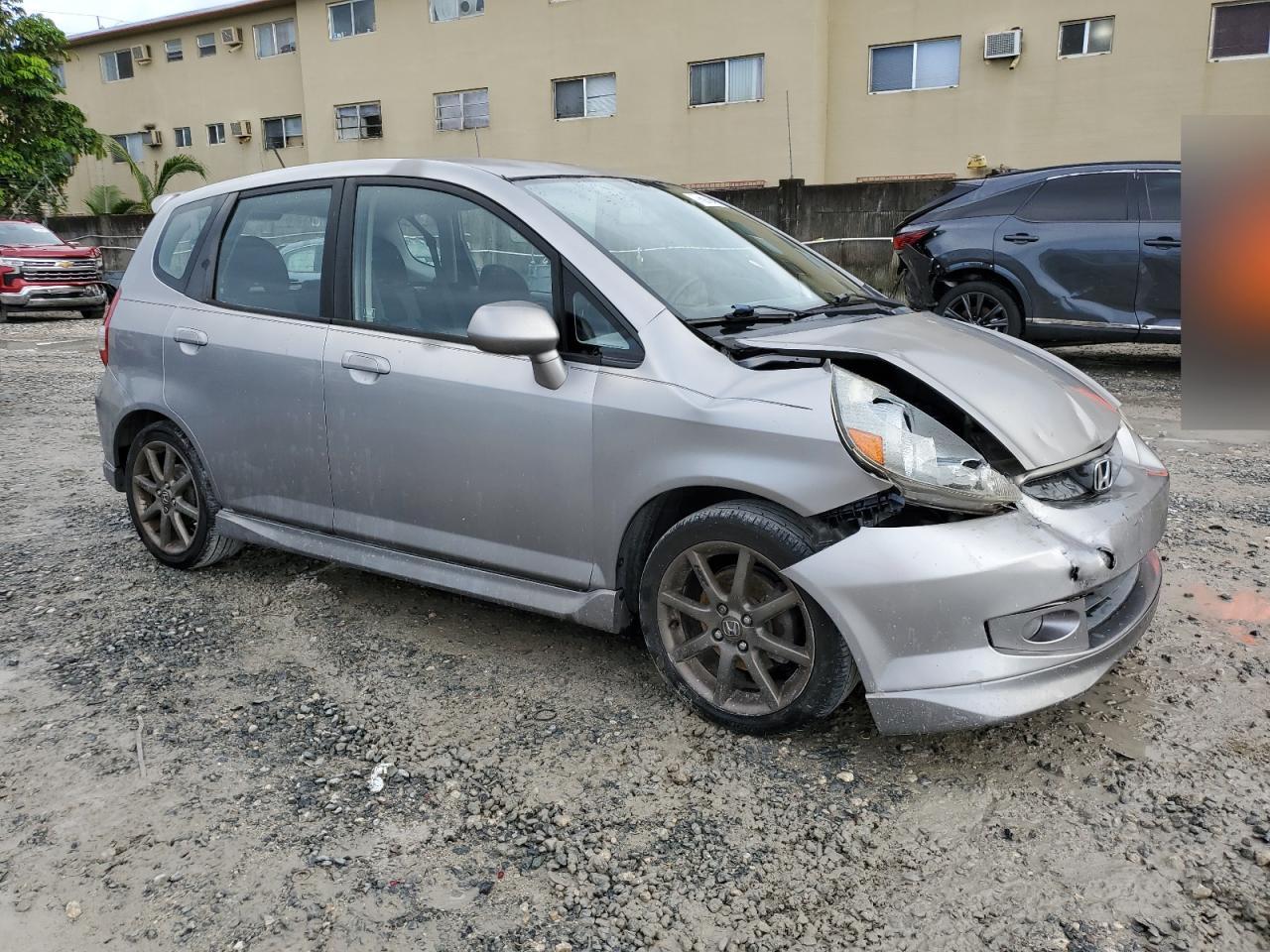 2007 Honda Fit - Image 4