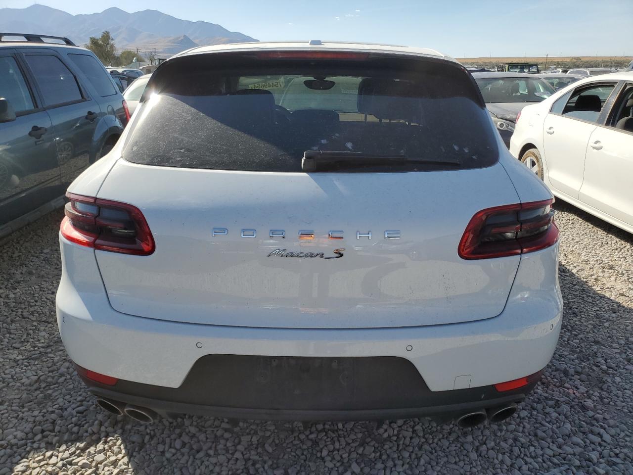 2015 Porsche Macan S VIN: WP1AB2A57FLB70365 Lot: 75449654