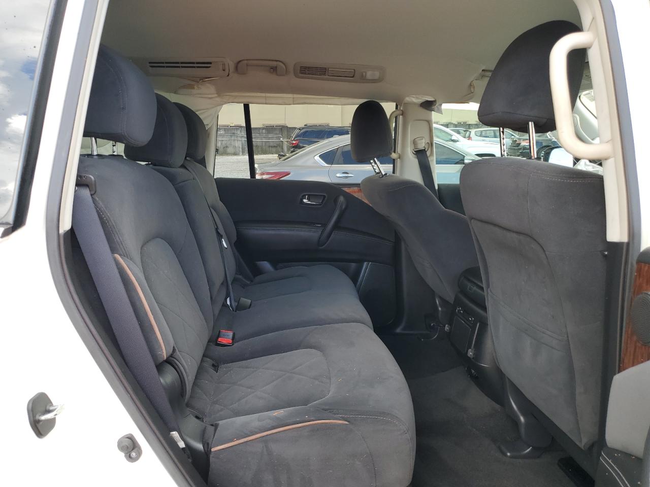 2020 Nissan Armada - Image 11
