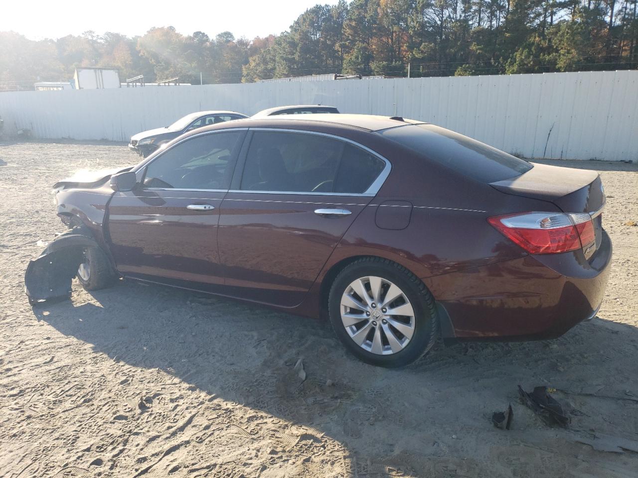 VIN 1HGCR2F80FA235367 2015 HONDA ACCORD no.2