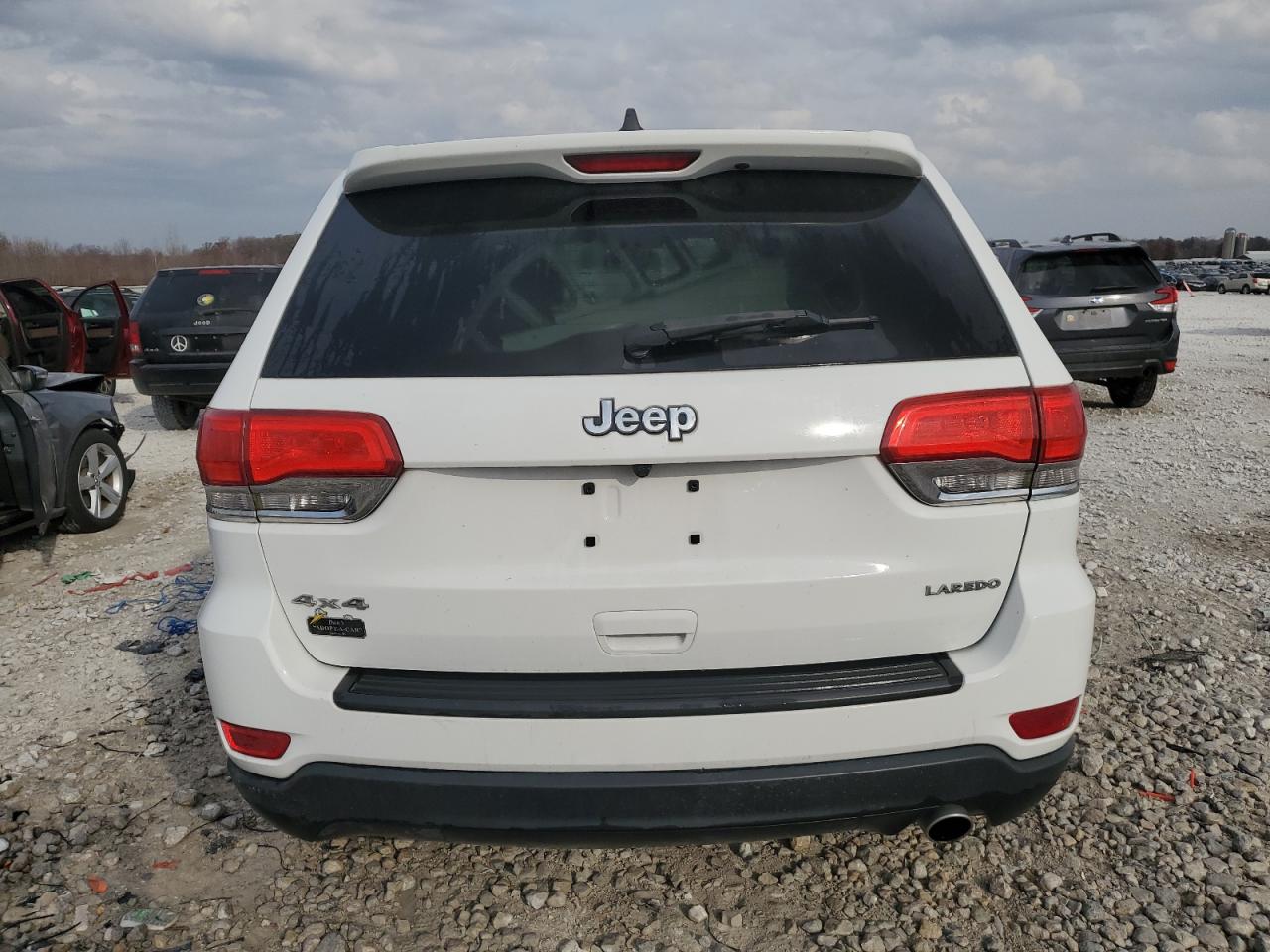 2016 Jeep Grand Cherokee - Image 6